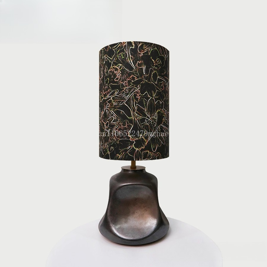 Century Textile & Sewing Supply Reviews - Lampa stołowa z tkaniny Liberty w